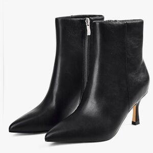 Elisabet Tang Women's Kitten Heel Vegan Leather Booties Black size 7